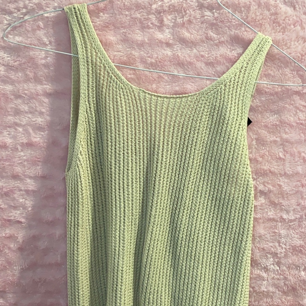 Tank - Picture 2 of 2